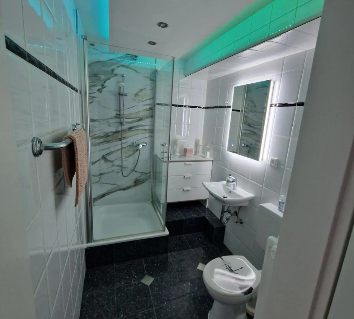 Daire Apartment1 Düsseldorf